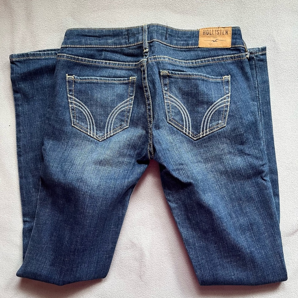 Hollister skinny jeans